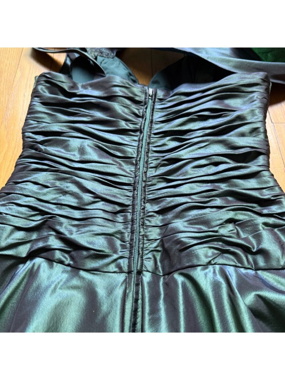 Rickie Freeman Teri Jon Size 6 Green Silk Sleeveless Pleated Ruched Maxi Gown - Picture 2 of 16